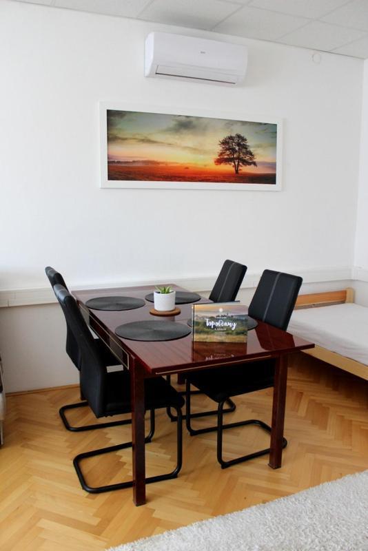 Apartmanovy Dom Stummerova Топольчани Экстерьер фото